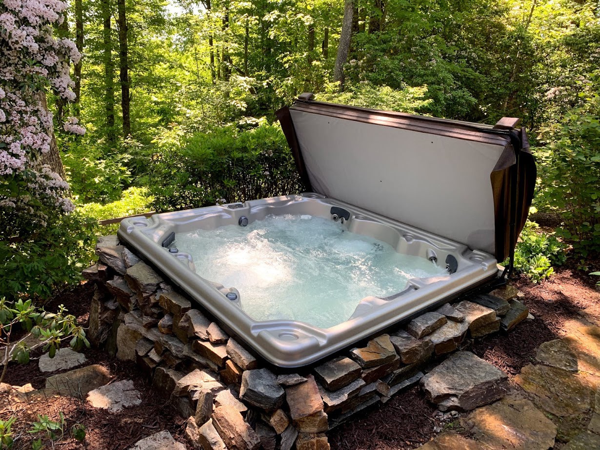 Hot Tub Maintenance 101: Cleaning, Water Changes and RepairImage